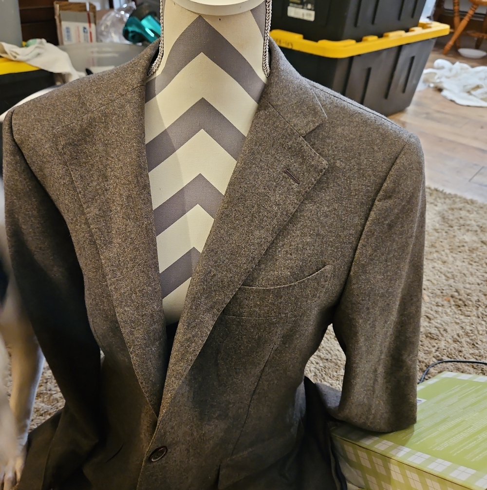 Men's Tailored Brown Herringbone Sport Coat
